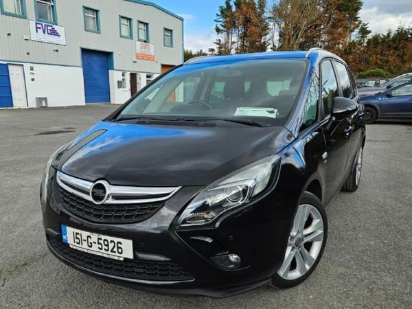 Vauxhall Zafira MPV, Petrol, 2015, Black