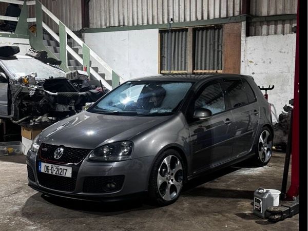 Volkswagen Golf Hatchback, Petrol, 2006, Grey