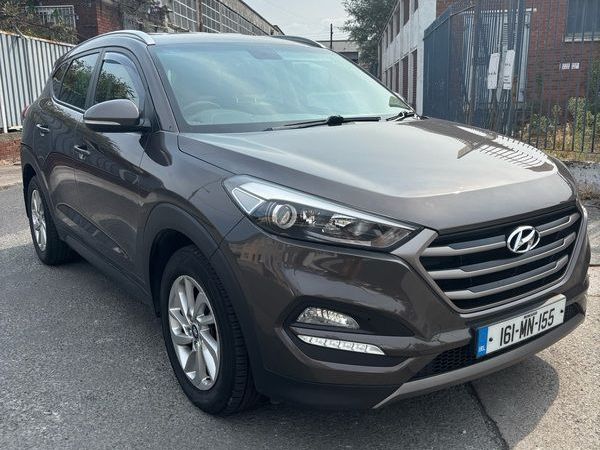Hyundai Tucson SUV, Diesel, 2016, Bronze