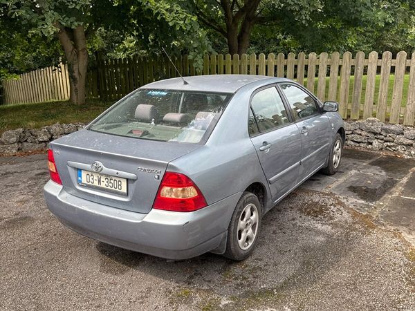 Toyota Corolla Saloon, Petrol, 2003, Grey