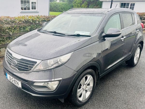 Kia Sportage SUV, Diesel, 2012, Silver