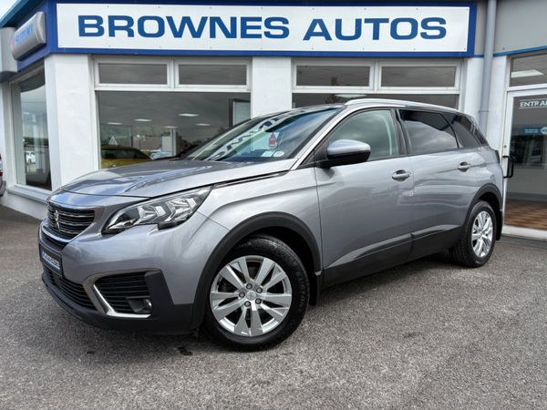 Peugeot 5008 MPV, Diesel, 2020, Grey