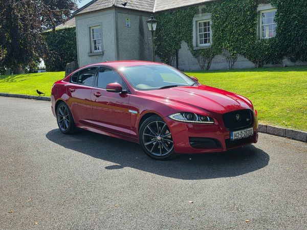 Jaguar XF Saloon, Diesel, 2014, Red