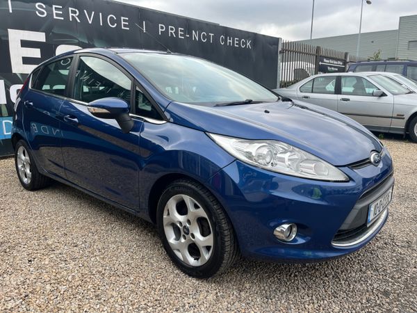 Ford Fiesta Hatchback, Petrol, 2010, Blue