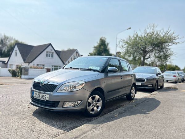 Skoda Fabia Hatchback, Petrol, 2012, Grey