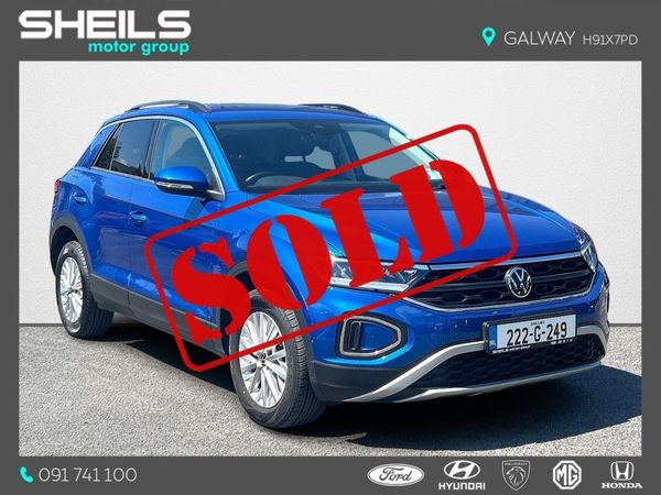 Volkswagen T-Roc SUV, Diesel, 2022, Blue