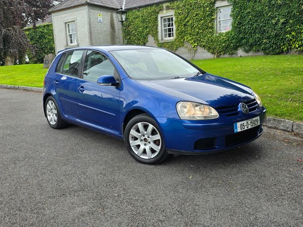 Volkswagen Golf Hatchback, Petrol, 2005, Blue