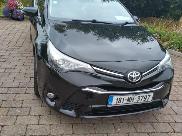 Toyota Avensis Saloon, Diesel, 2018, Black