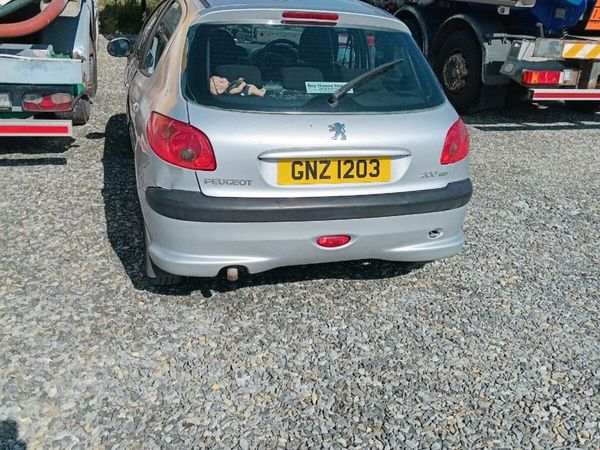 Nissan Qashqai Hatchback, Diesel, 2012, Blue