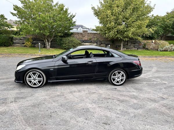 Mercedes-Benz E-Class Coupe, Diesel, 2010, Black