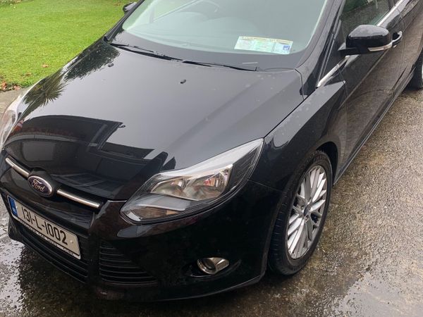 Ford Focus Hatchback, Petrol, 2013, Black
