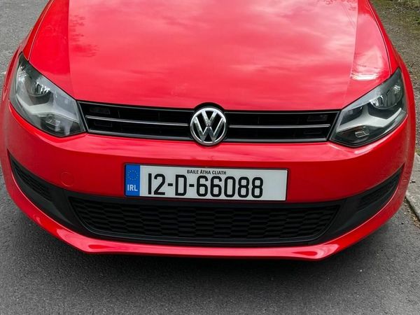 Volkswagen Polo Hatchback, Petrol, 2012, Red