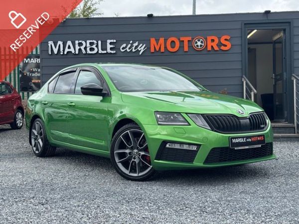 Skoda Octavia Saloon, Diesel, 2019, Green