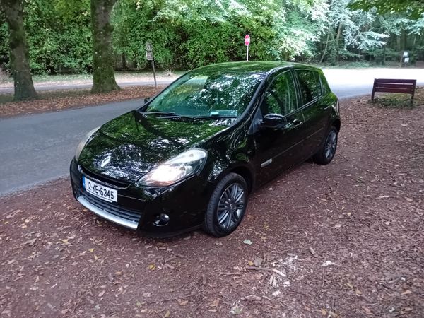 Renault Clio Hatchback, Petrol, 2012, Black