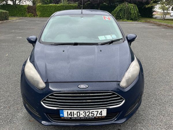 Ford Fiesta Hatchback, Petrol, 2014, Blue