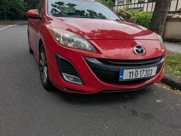 Mazda Mazda3 Saloon, Diesel, 2011, Red