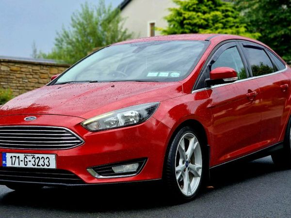 Ford Focus Saloon, Diesel, 2017, Red
