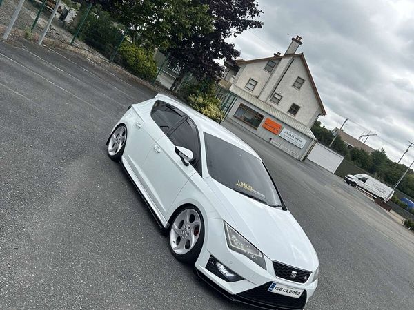 SEAT Leon Hatchback, Diesel, 2013, White