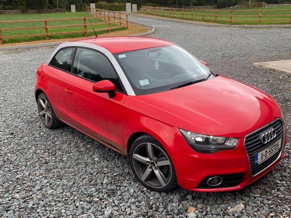 Audi A1 Hatchback, Diesel, 2011, Red