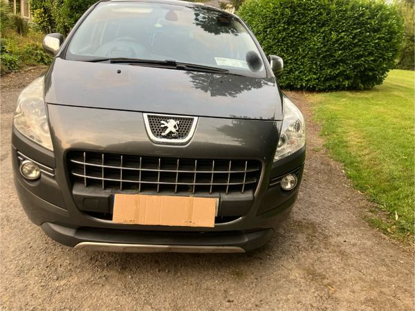 Peugeot 3008 MPV, Diesel, 2012, Grey