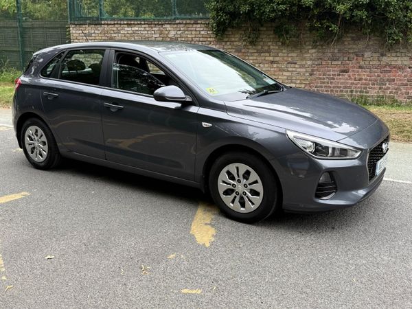 Hyundai i30 Hatchback, Petrol, 2018, Grey