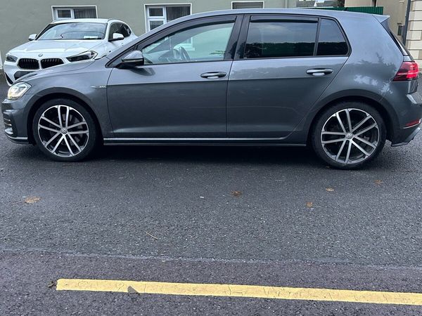 Volkswagen Golf Hatchback, Diesel, 2019, Grey