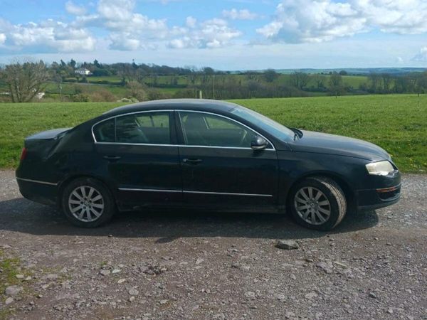 Volkswagen Passat Saloon, Diesel, 2008, Black