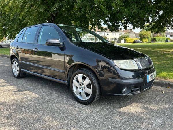 Skoda Fabia Hatchback, Petrol, 2007, Black