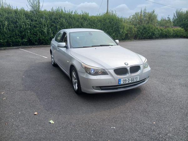 BMW 5-Series Saloon, Diesel, 2009, Silver
