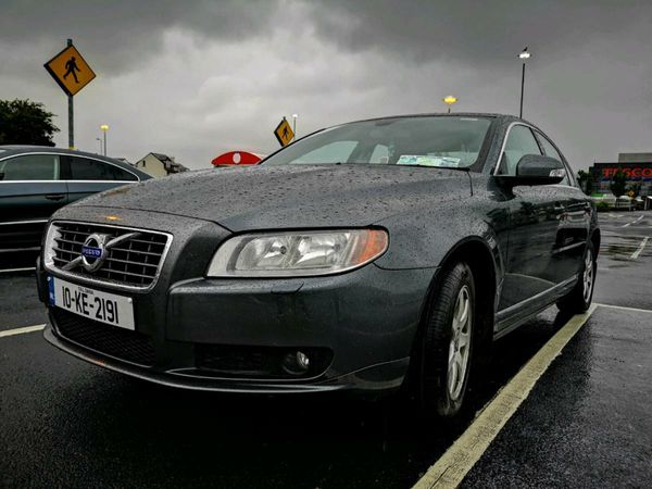 Volvo S80 Saloon, Diesel, 2010, Grey