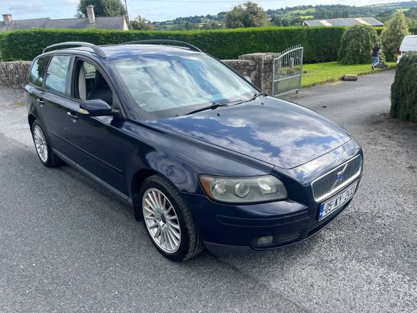 Volvo V50 Estate, Petrol, 2005, Blue