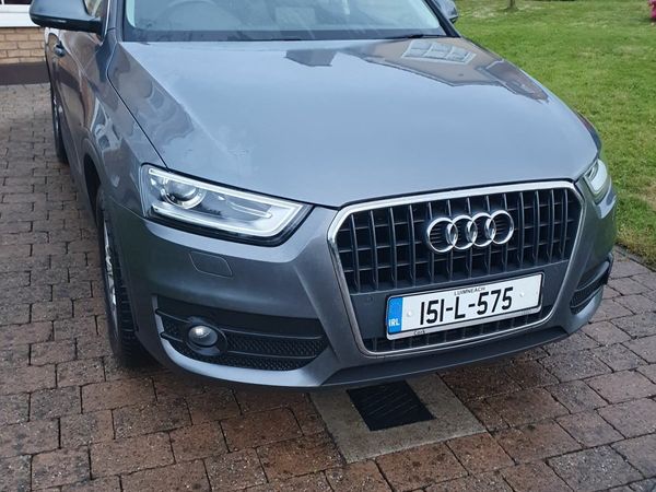 Audi Q3 SUV, Diesel, 2015, Grey