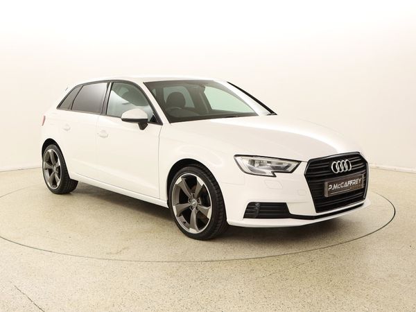 Audi A3 Hatchback, Diesel, 2017, White