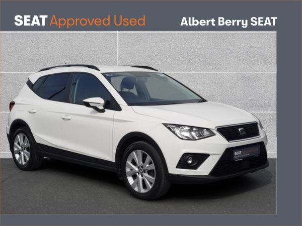 SEAT Arona Hatchback, Petrol, 2021, White