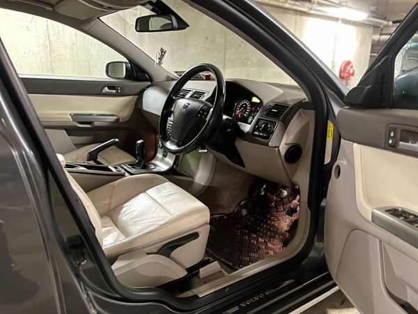 Volvo S40 Saloon, Ethanol Petrol, 2008, Grey