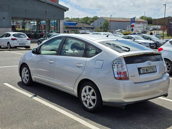 Toyota Prius Hatchback, Petrol Hybrid, 2008, Silver