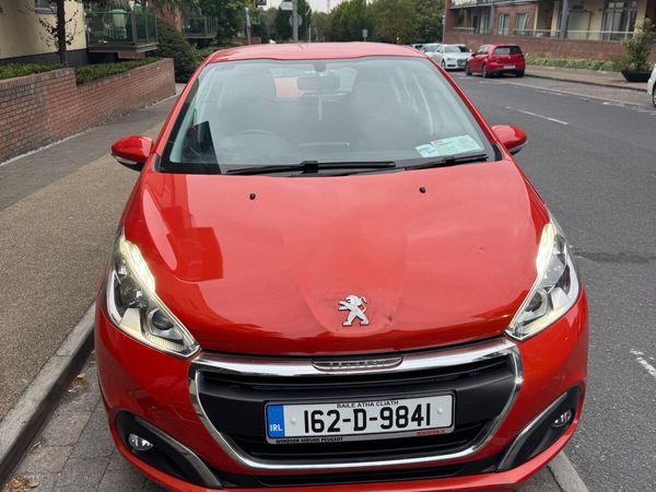 Peugeot 208 Hatchback, Petrol, 2016, Orange
