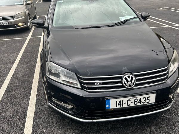 Volkswagen Passat Saloon, Diesel, 2014, Black