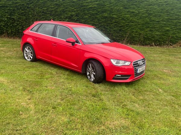 Audi A3 Hatchback, Diesel, 2015, Red