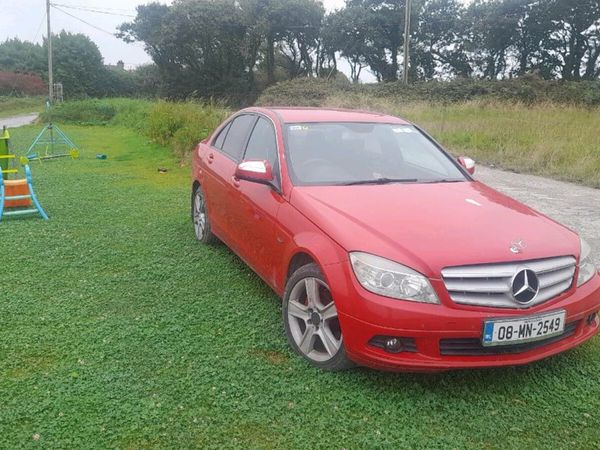 Mercedes-Benz C-Class Saloon, Diesel, 2008, Red