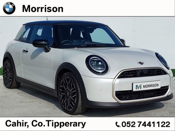 Mini Cooper Hatchback, Petrol, 2024, White