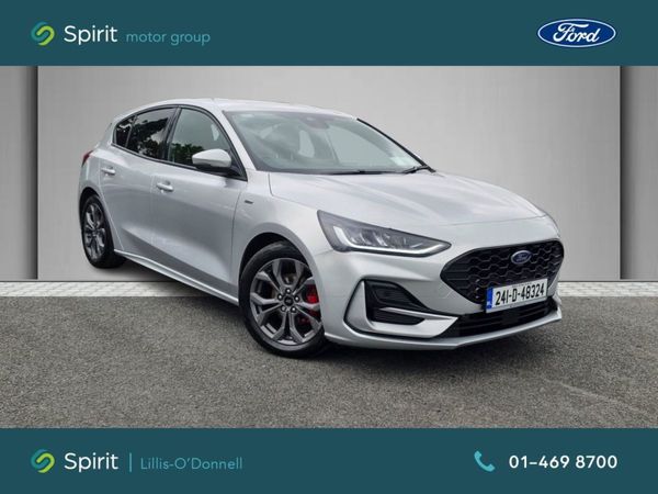 Ford Focus Hatchback, Diesel, 2024, Grey