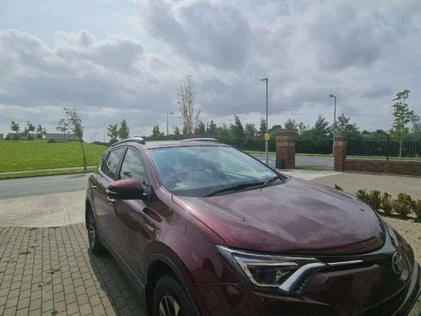 Toyota RAV4 SUV, Petrol Hybrid, 2016, Red