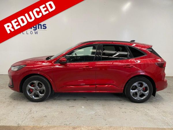 Ford Kuga SUV, Petrol Plug-in Hybrid, 2024, Red