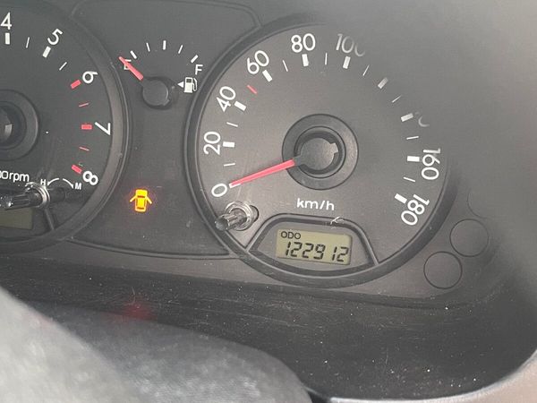 Kia Picanto Hatchback, Petrol, 2005, Silver