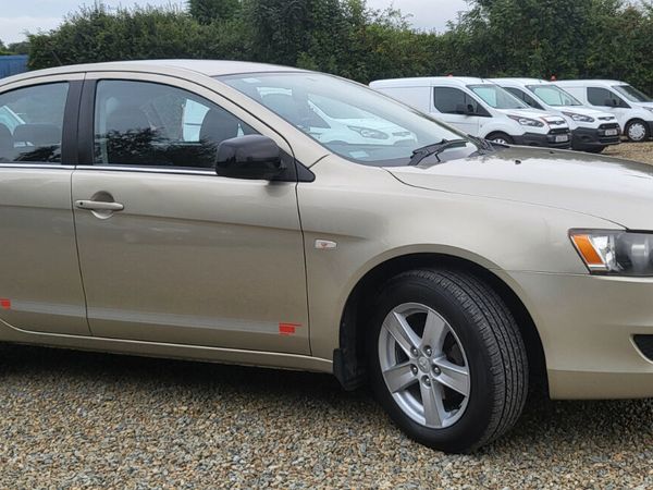Mitsubishi Lancer Saloon, Petrol, 2010, Beige