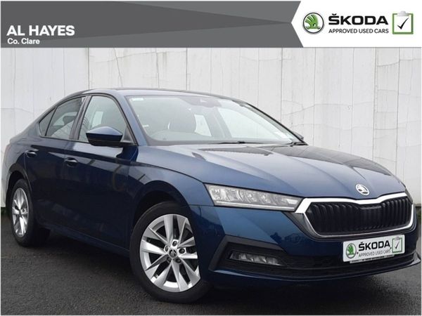 Skoda Octavia Saloon, Diesel, 2021, Blue