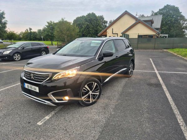 Peugeot 5008 MPV, Diesel, 2018, Black