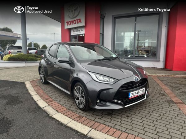 Toyota Yaris Hatchback, Petrol Hybrid, 2023, Grey