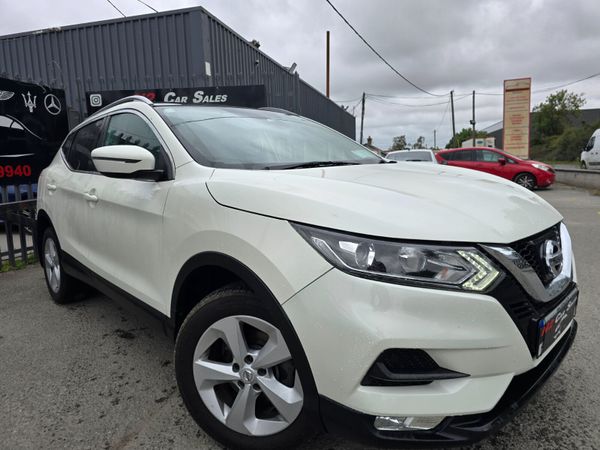 Nissan Qashqai MPV, Petrol, 2018, White